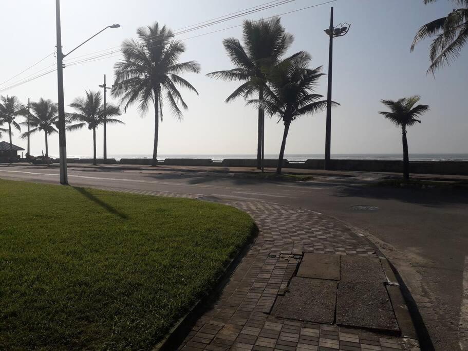 Apartamento 1 Quarto Mongaguá エクステリア 写真